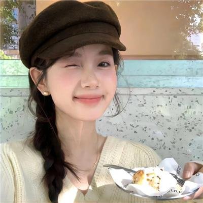 追梦的黎族女娃娃